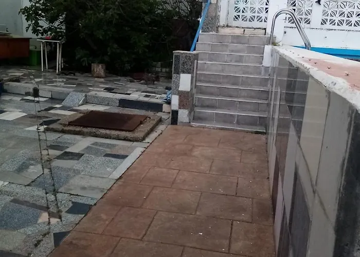 De 3 Con Parcela Feriehus Villamayor (Salamanca)